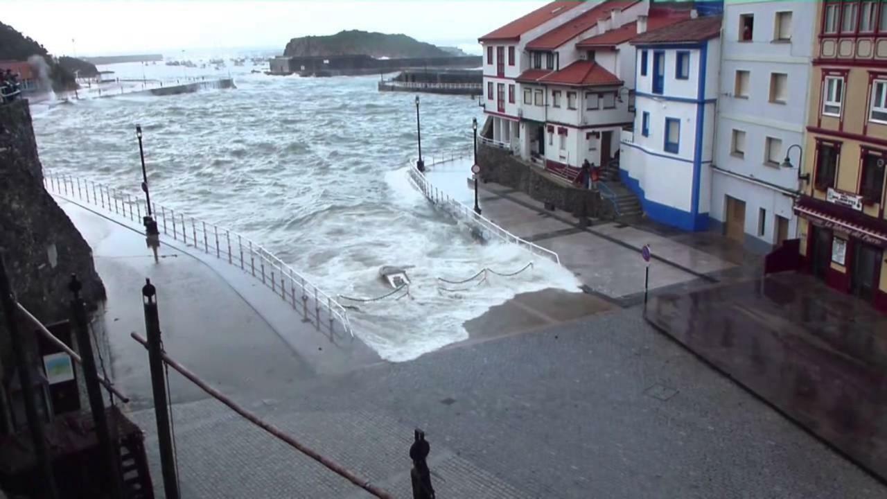 La Nana Del Mar / The Lullaby Of The Sea On Old Harbour Apartamento Cudillero Exterior foto